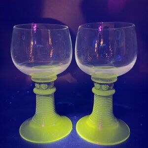 German Roemer Glasses Set 2 Green Bottom Clear Top Manganese 365nm Green UV Glow
